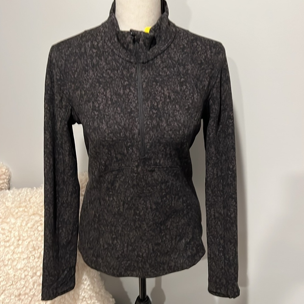 Spyder Women’s Printed Half-Zip Thumbhole Slits, Fleece Fabric
